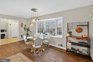 2849 Hideaway Rd, Fairfax, VA 22031 - Photo 9