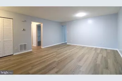 4152 Dawn Valley Court, Chantilly, VA 20151 - Photo 3