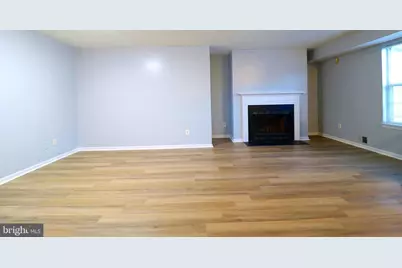 4152 Dawn Valley Court, Chantilly, VA 20151 - Photo 5