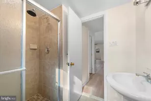 9012 Vernon View Dr, Alexandria, VA 22308 - Photo 29