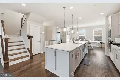 13252 Woodland Park Road, Herndon, VA 20171 - Photo 9