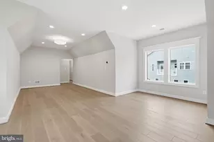 439 Lewis St NW, Vienna, VA 22180 - Photo 31