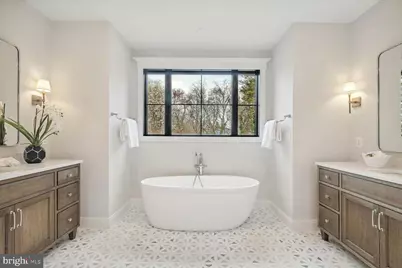 439 Lewis Street NW, Vienna, VA 22180 - Photo 11