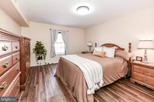 7518 Fairwood Ln, Falls Church, VA 22046 - Photo 43