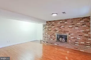 13715 Smallwood Ct, Chantilly, VA 20151 - Photo 7