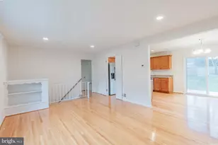 13715 Smallwood Ct, Chantilly, VA 20151 - Photo 19