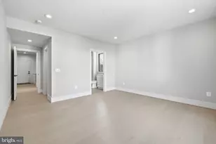6816 Dean Dr, McLean, VA 22101 - Photo 41