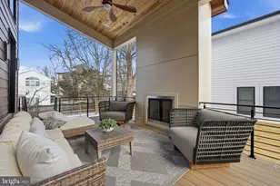 6816 Dean Dr, McLean, VA 22101 - Photo 77