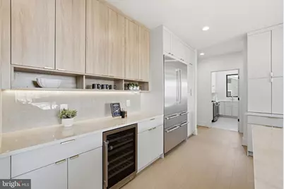 6816 Dean Drive, McLean, VA 22101 - Photo 17