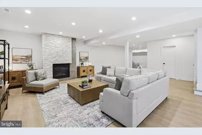 6816 Dean Drive, McLean, VA 22101 - Photo 61