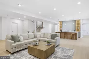 6816 Dean Dr, McLean, VA 22101 - Photo 75