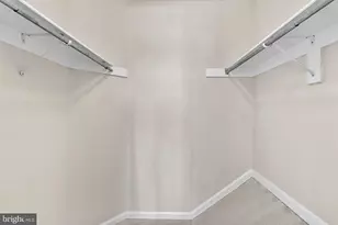 1733 Stuart Pointe Ln, Herndon, VA 20170 - Photo 33