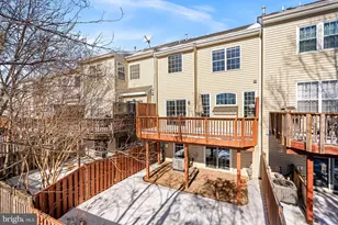 1733 Stuart Pointe Ln, Herndon, VA 20170 - Photo 47