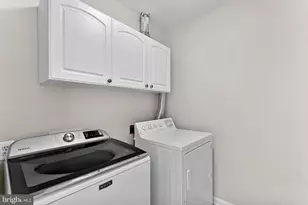 1733 Stuart Pointe Ln, Herndon, VA 20170 - Photo 35