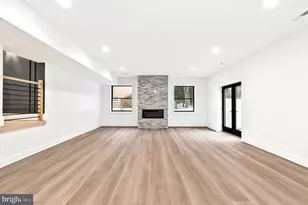 942 Dead Run Dr, McLean, VA 22101 - Photo 61