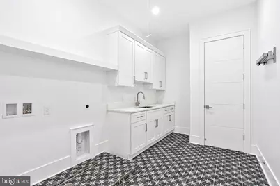 942 Dead Run Drive, McLean, VA 22101 - Photo 59