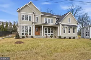 508 Nelson Dr NE, Vienna, VA 22180 - Photo 1