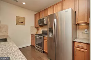 2905 Bleeker St, Fairfax, VA 22031 - Photo 3