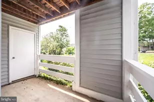 10300 Appalachian Cir, Oakton, VA 22124 - Photo 27