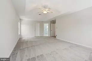 5219 Whisper Willow Dr, Fairfax, VA 22030 - Photo 19