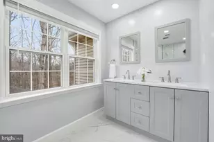 5219 Whisper Willow Dr, Fairfax, VA 22030 - Photo 21