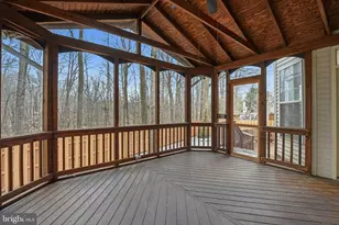 5219 Whisper Willow Dr, Fairfax, VA 22030 - Photo 13