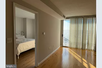 2726 Gallows Road #915, Vienna, VA 22180 - Photo 13