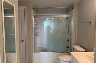 2726 Gallows Rd, Vienna, VA 22180 - Photo 17