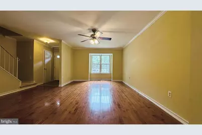 3950 Collis Oak Court, Fairfax, VA 22033 - Photo 3