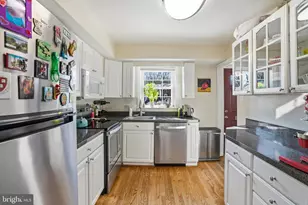 7745 Tiverton Dr, Springfield, VA 22152 - Photo 11