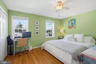 7745 Tiverton Dr, Springfield, VA 22152 - Photo 15