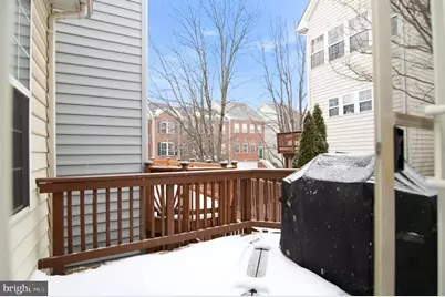 11545 Cavalier Landing Court, Fairfax, VA 22030 - Photo 17