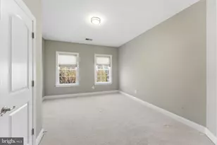 2781 Middleton Farm, Herndon, VA 20171 - Photo 45