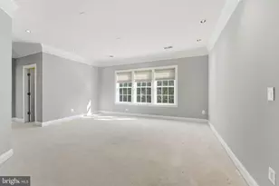 2781 Middleton Farm, Herndon, VA 20171 - Photo 33