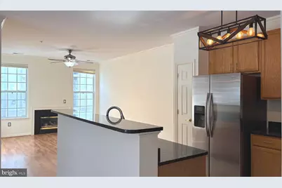 11565 Cavalier Landing Court #202, Fairfax, VA 22030 - Photo 5