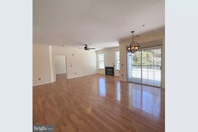 11565 Cavalier Landing Court #202, Fairfax, VA 22030 - Photo 3