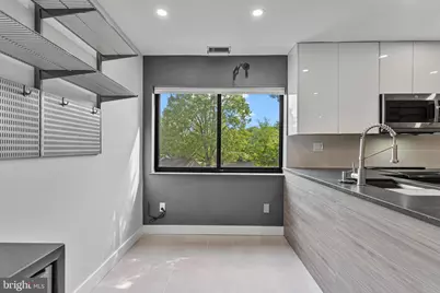 11120 Harbor Court #1120, Reston, VA 20191 - Photo 5