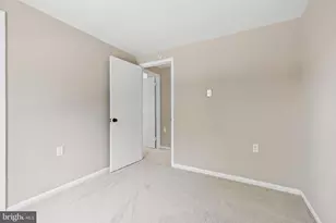 6116 Kings Color Dr, Fairfax, VA 22030 - Photo 25