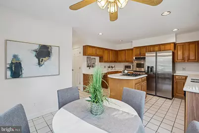 11928 Parkside Drive, Fairfax, VA 22033 - Photo 11