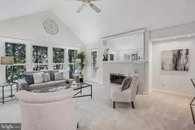 11928 Parkside Drive, Fairfax, VA 22033 - Photo 17