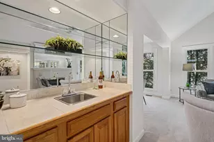 11928 Parkside Dr, Fairfax, VA 22033 - Photo 21