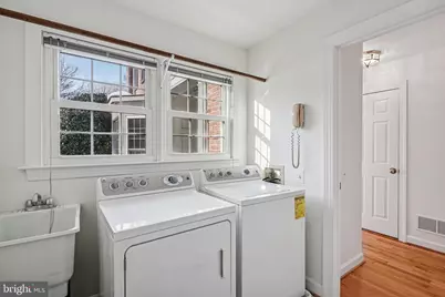 11928 Parkside Drive, Fairfax, VA 22033 - Photo 31