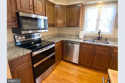9701 Georgetown Pike, Great Falls, VA 22066 - Photo 9