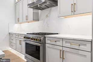 604 Tapawingo Rd SW, Vienna, VA 22180 - Photo 11