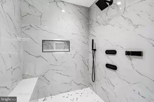 604 Tapawingo Rd SW, Vienna, VA 22180 - Photo 11