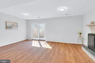 9984 Whitewater Dr, Burke, VA 22015 - Photo 29