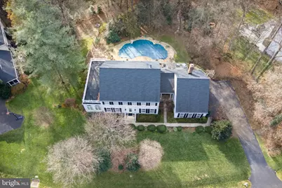 9723 S Park Circle, Fairfax Station, VA 22039 - Photo 3