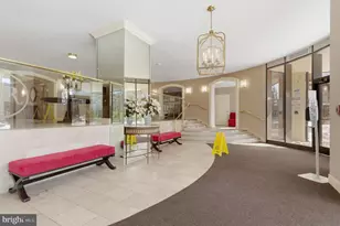 8350 Greensboro Dr, McLean, VA 22102 - Photo 25