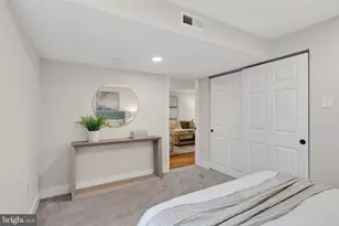 2678 Oakton Glen Dr, Vienna, VA 22181 - Photo 49