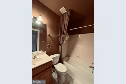 8829 Blue Royale Lane, Fairfax, VA 22031 - Photo 19